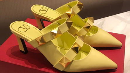 
				Valentino - Yellow, Size 41
				鞋子